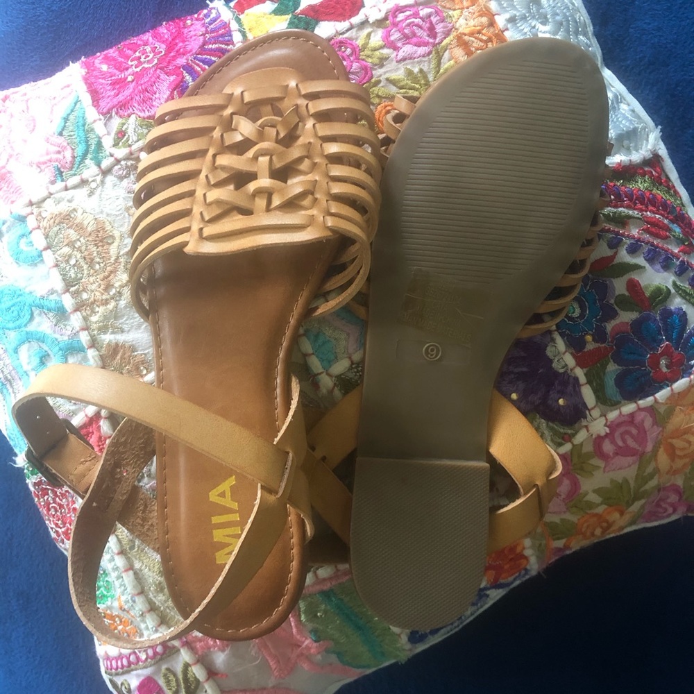 Mia Sandle